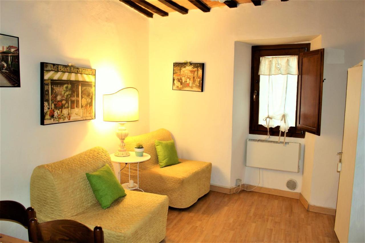Red House Apartment Gubbio Luaran gambar