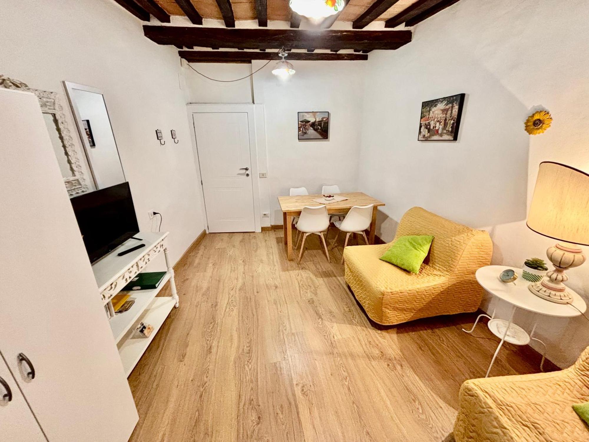 Red House Apartment Gubbio Luaran gambar