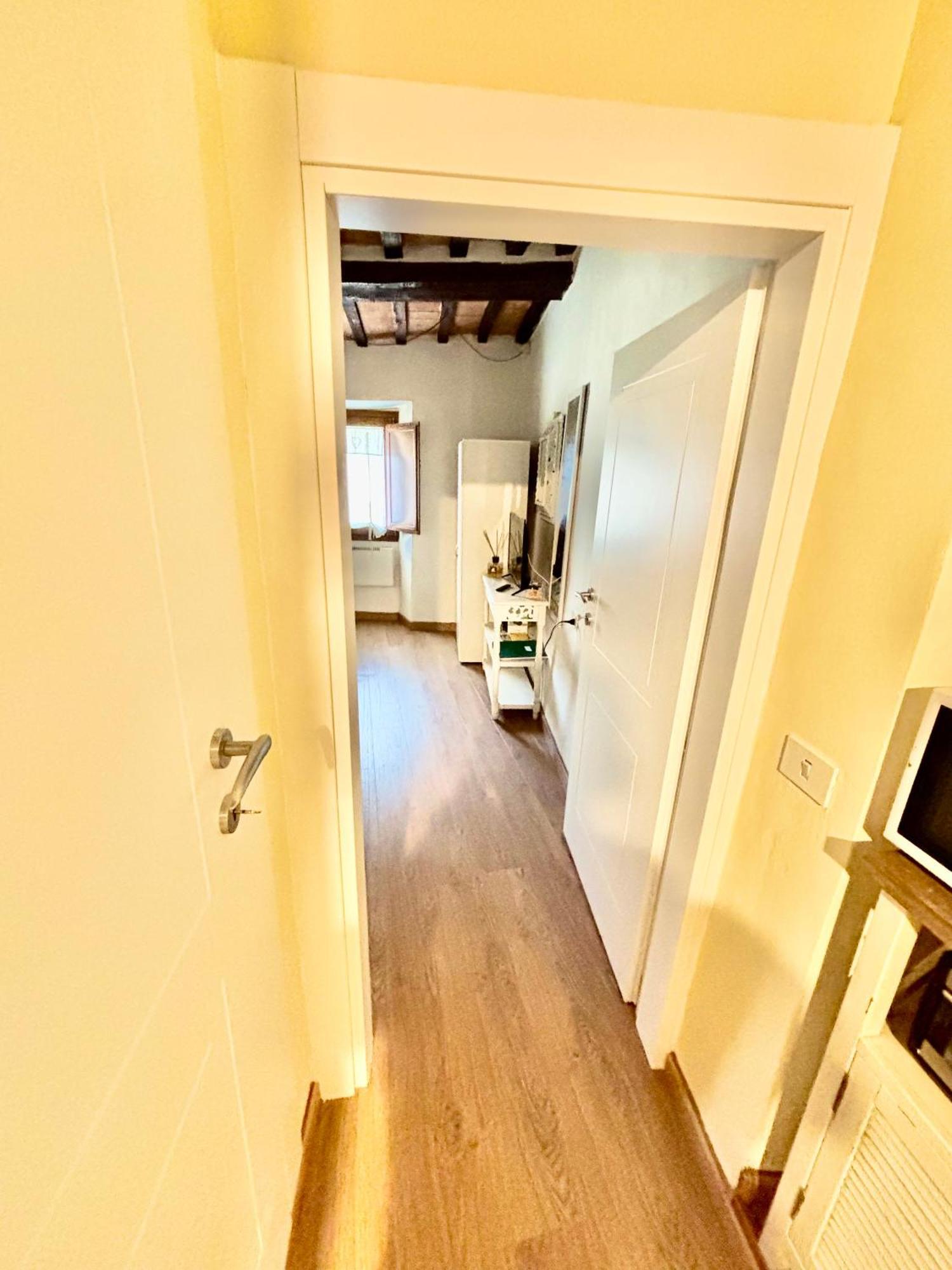 Red House Apartment Gubbio Luaran gambar