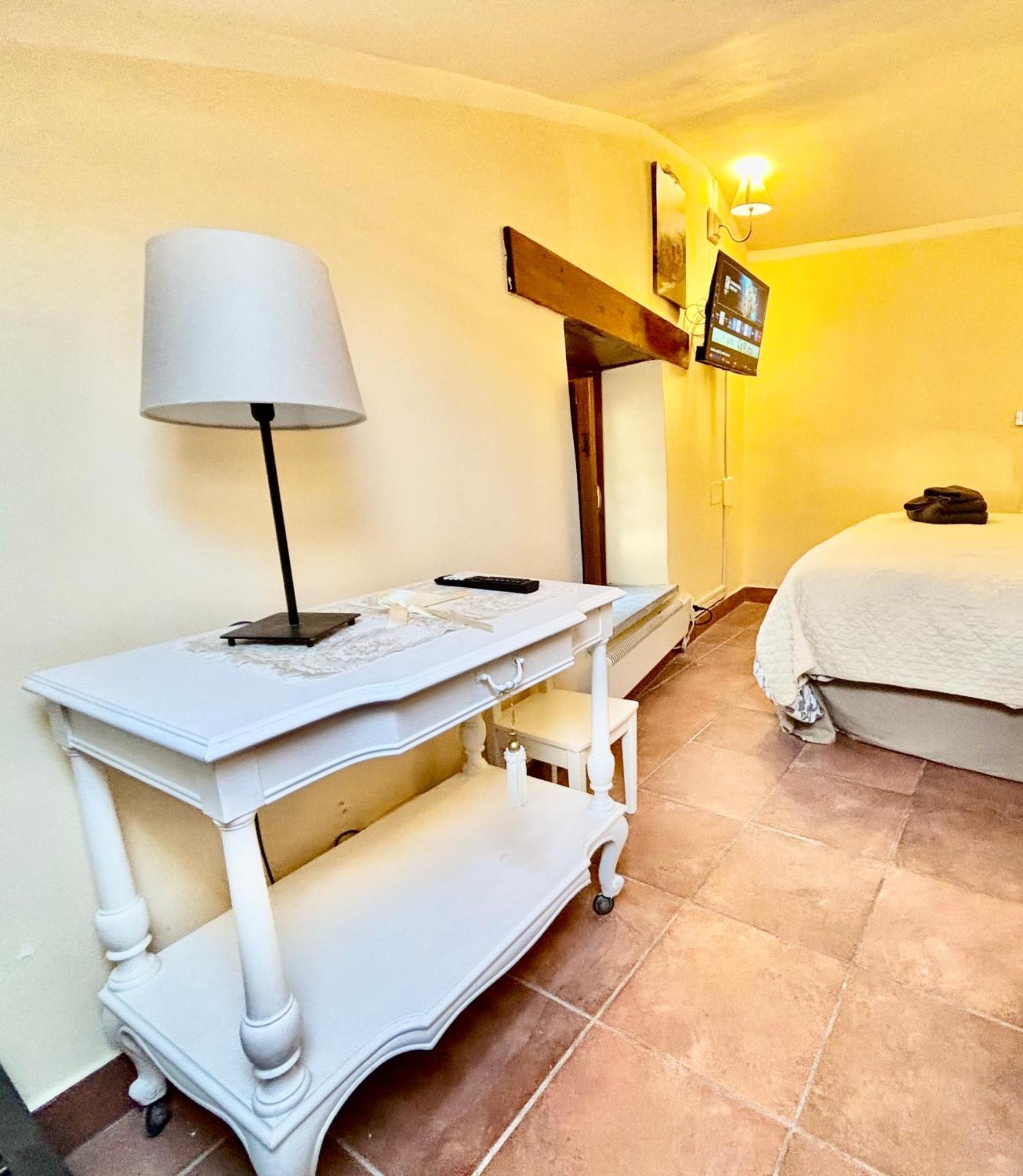 Red House Apartment Gubbio Luaran gambar